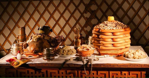 Шинийн нэгэнд туулай цагт босох ёстой